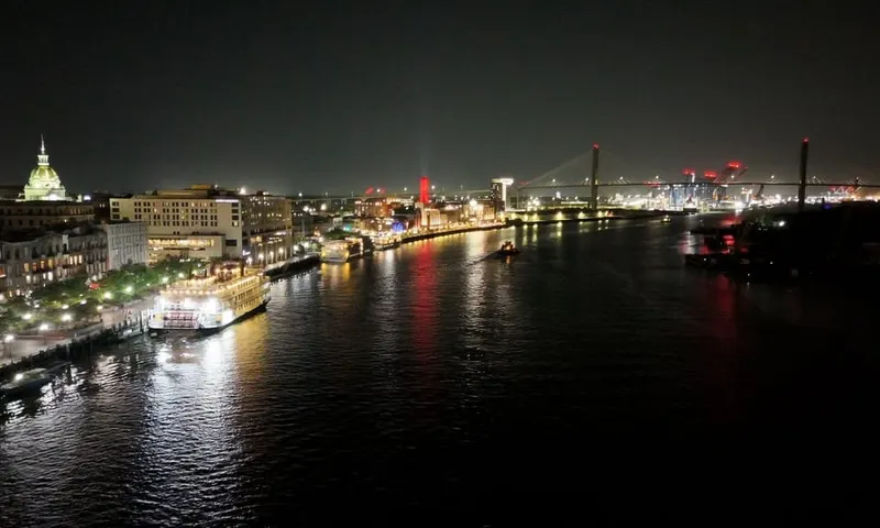 Savannah River: River Street Karaoke Cruise