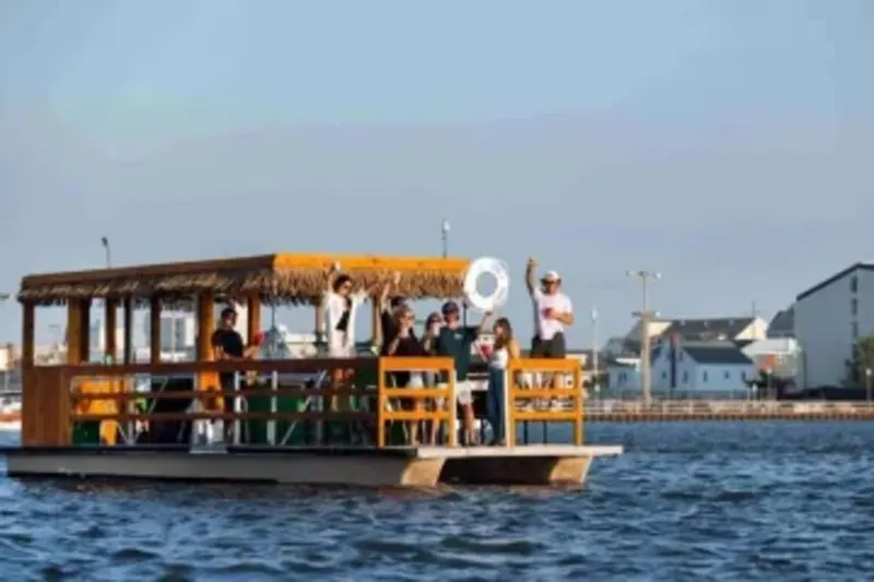 Tybee Island: Tiki Boat Sightseeing Cruise